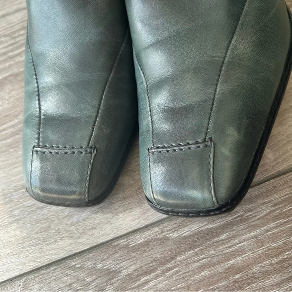 Naturalizer Sharon  Green Soft Smooth Leather Slip On Loafer Heels - Picture 5 of 16